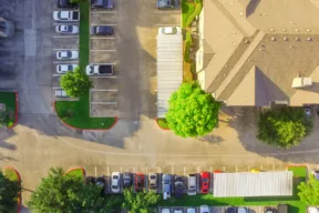 Parking mesto u podzemnoj garaži stambene zgrade