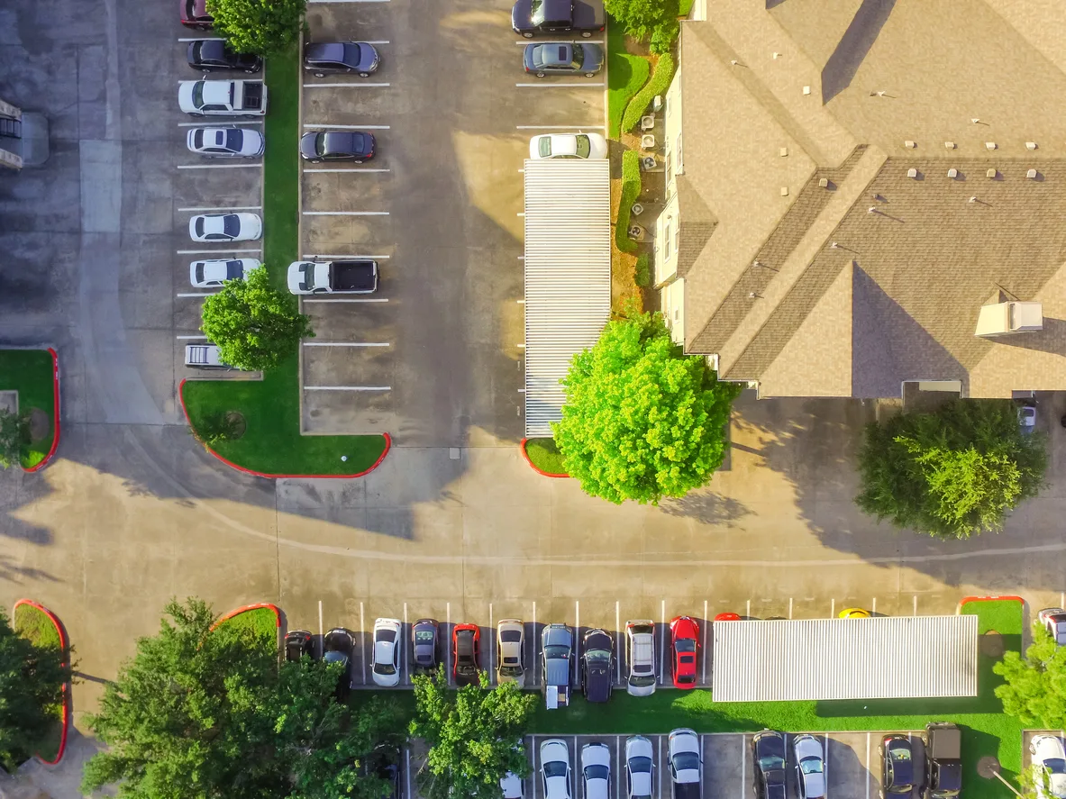 Parking mesto u podzemnoj garaži stambene zgrade